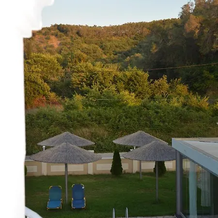 Marianna Отель *